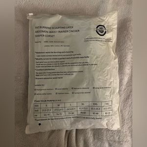 “New” waist trainer/shaper corset in black. Medium. 27.5-29.5 cm